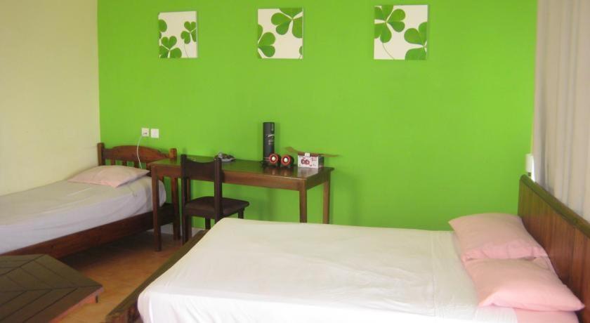 Le Cactus Guesthouse Terre Rouge  Luaran gambar