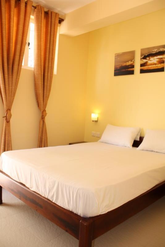 Le Cactus Guesthouse Terre Rouge  Luaran gambar