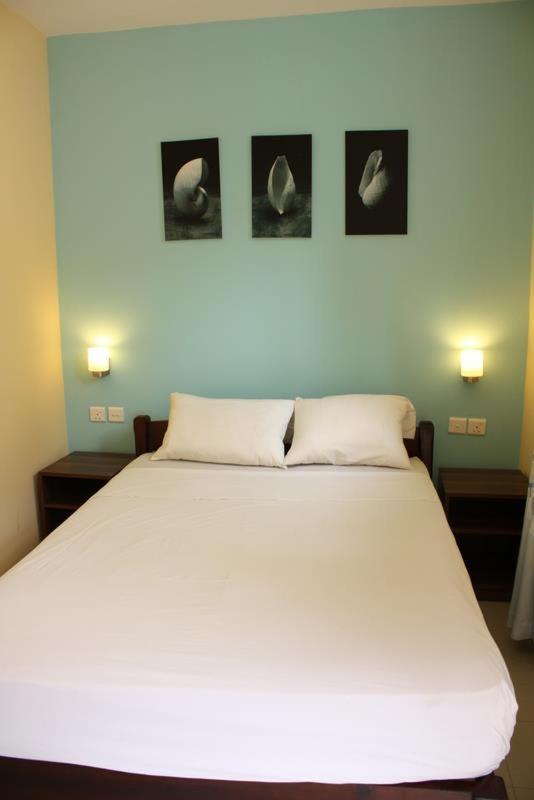 Le Cactus Guesthouse Terre Rouge  Luaran gambar